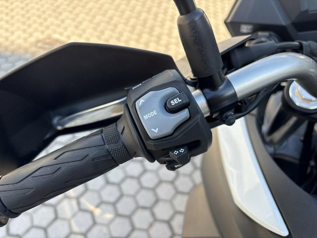 V-STROM 650