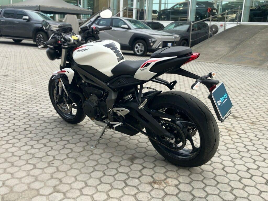 STREET TRIPLE 765