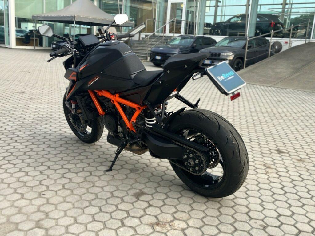 1390 SUPER DUKE
