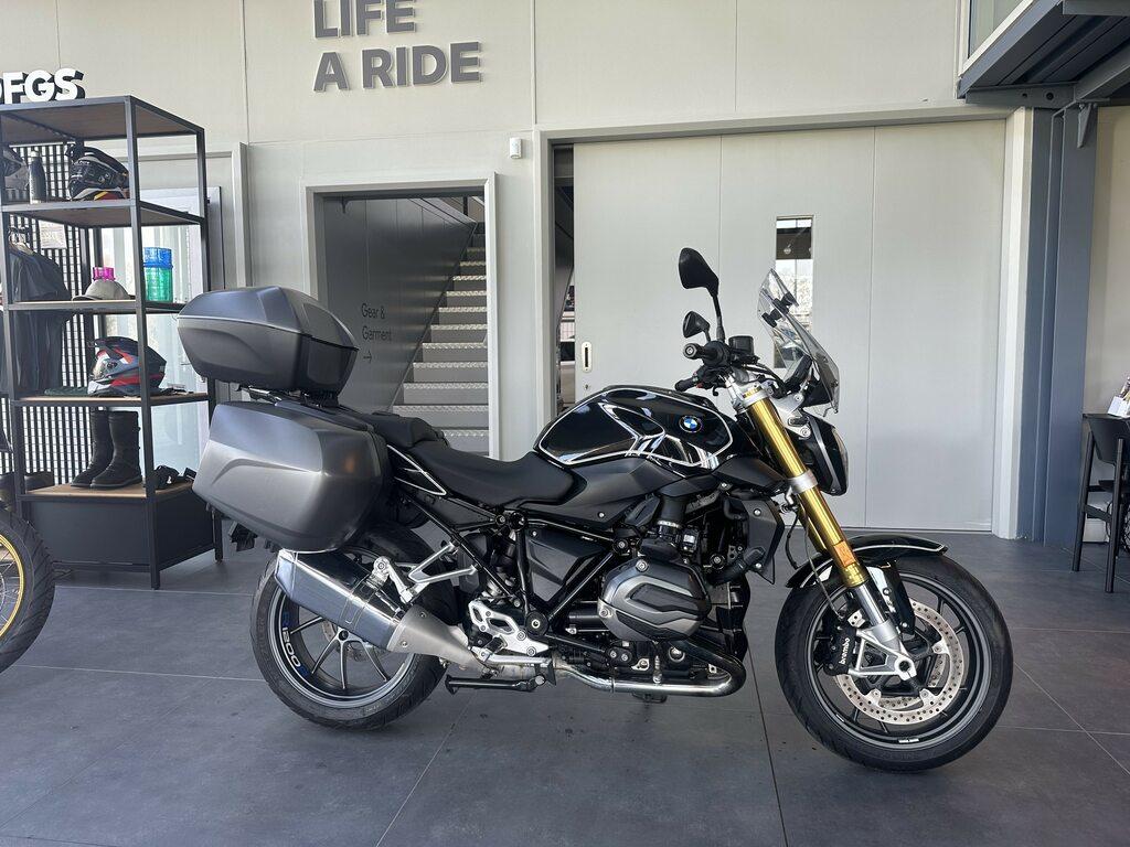 R 1200 R