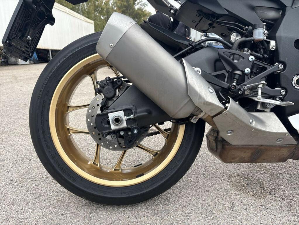 YZF R1 1000