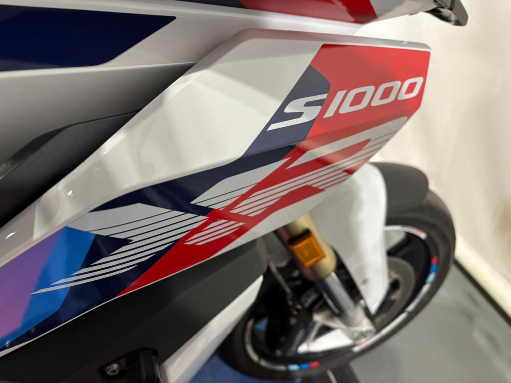 S 1000 XR