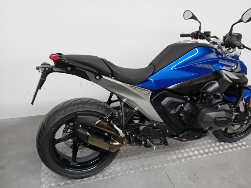 R 1300 R