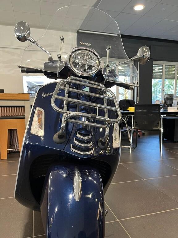 VESPA GTS 300