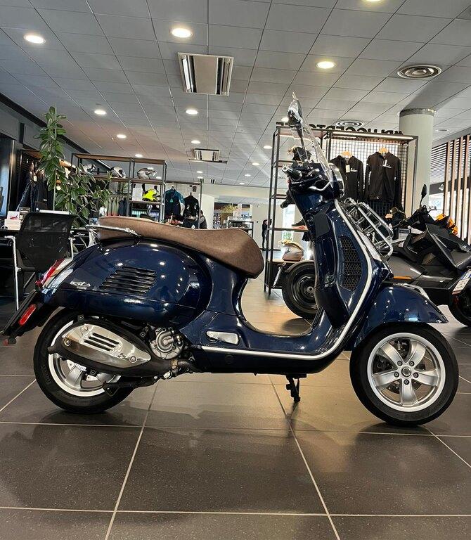 VESPA GTS 300
