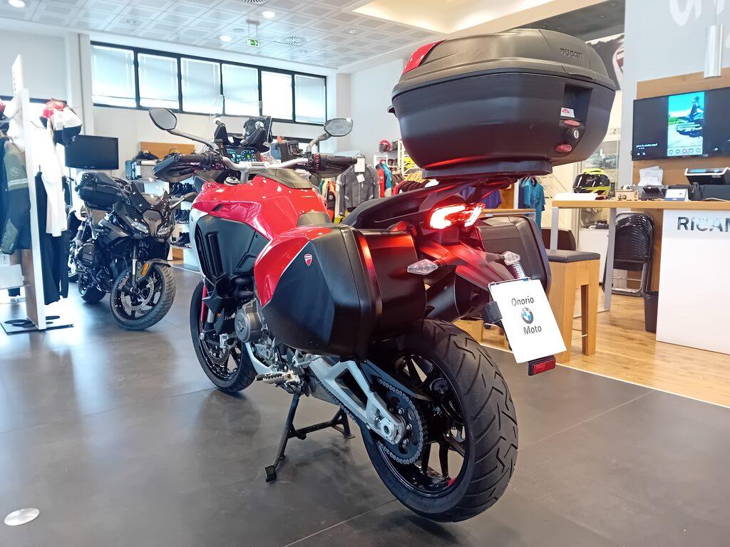 MULTISTRADA V4