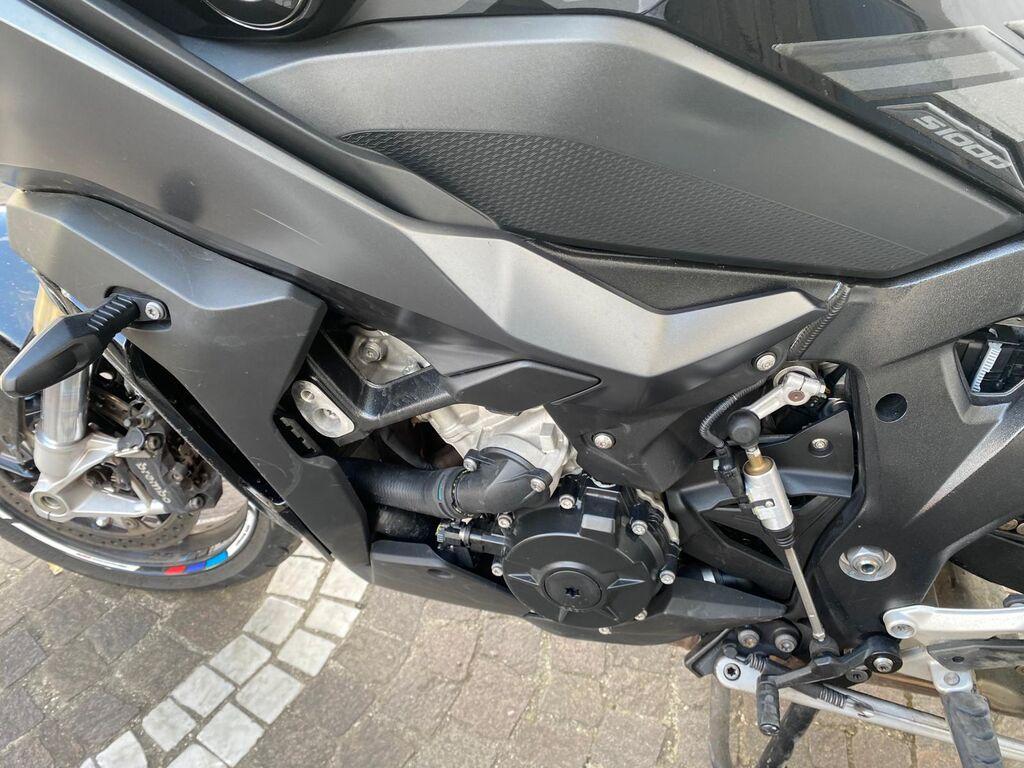 S 1000 XR