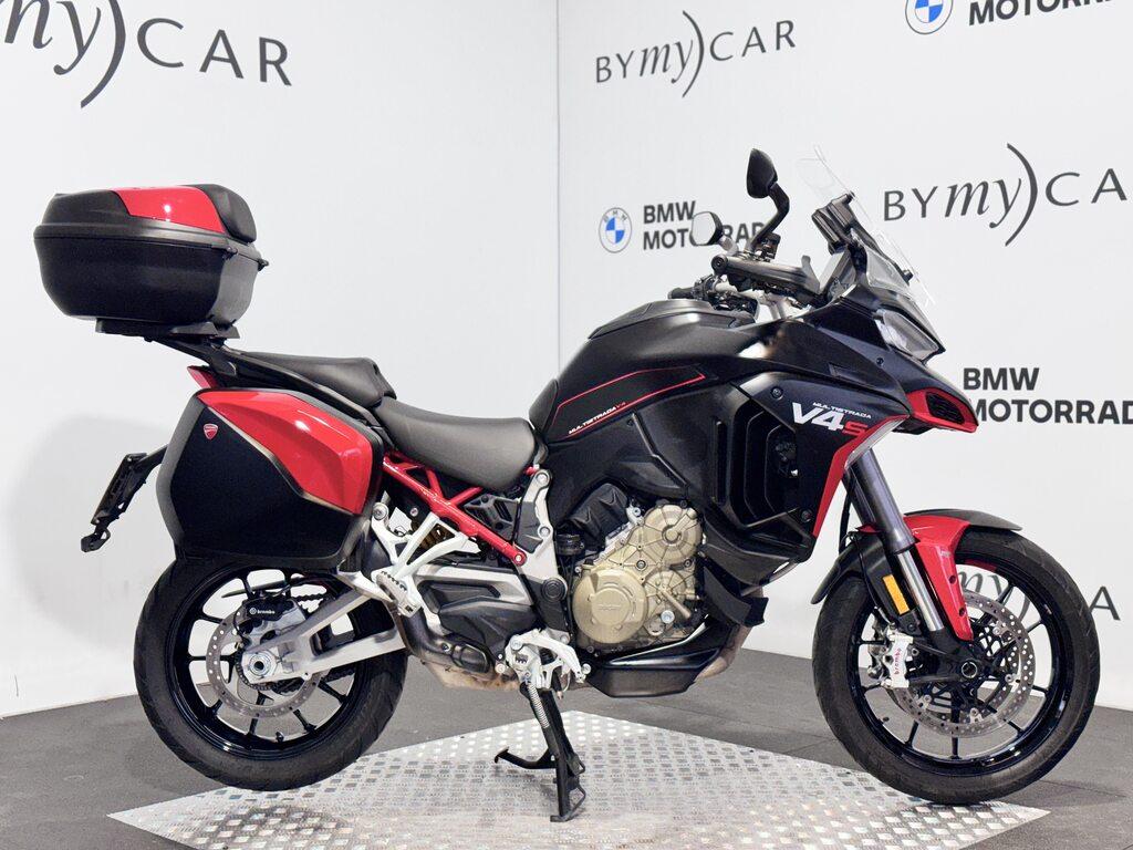 MULTISTRADA V4
