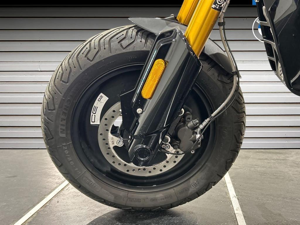 CE 02