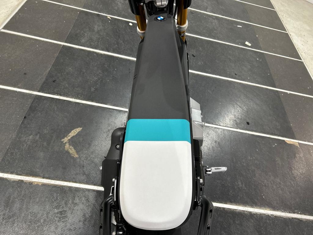 CE 02