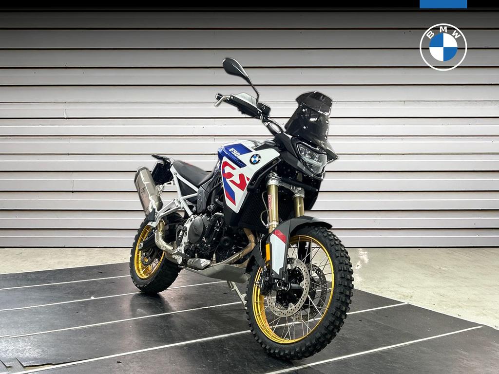 F 900 GS