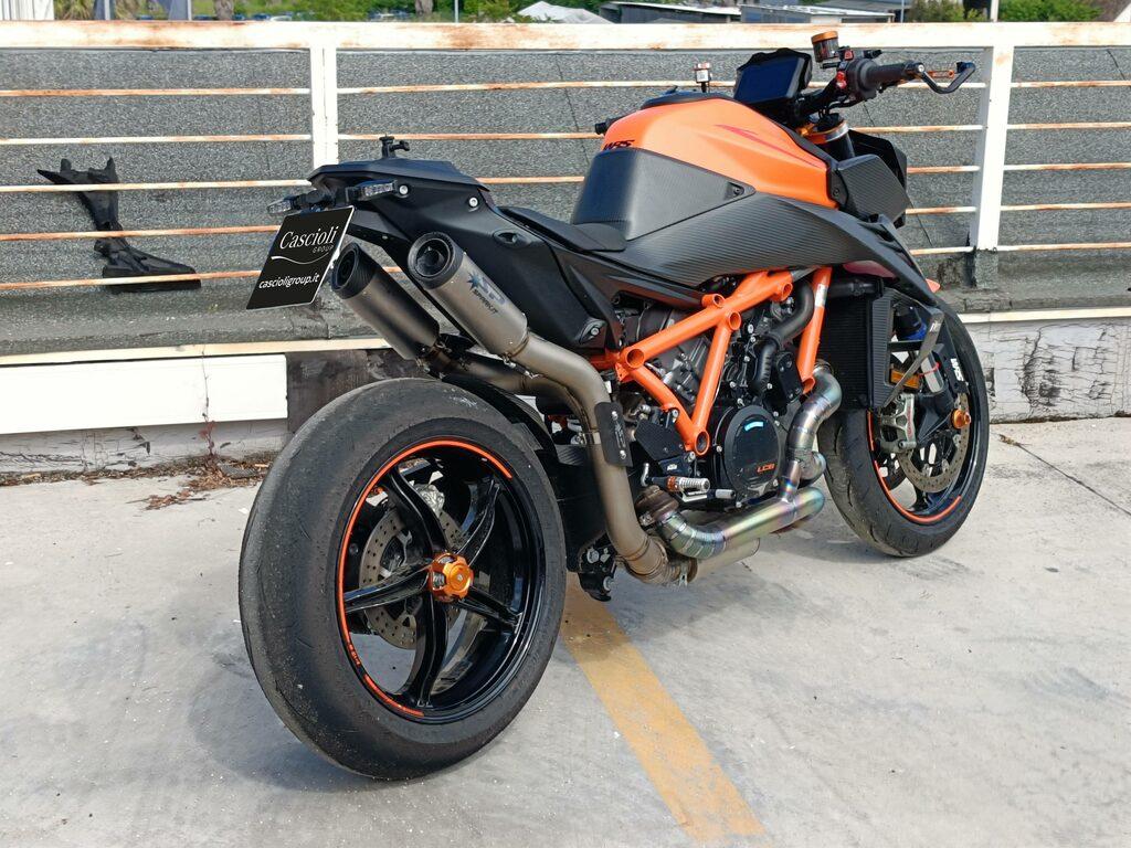 1390 SUPER DUKE