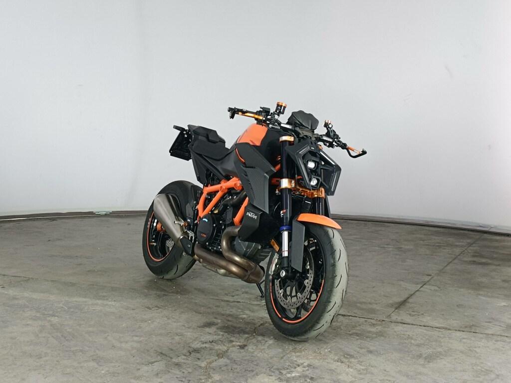 1390 SUPER DUKE