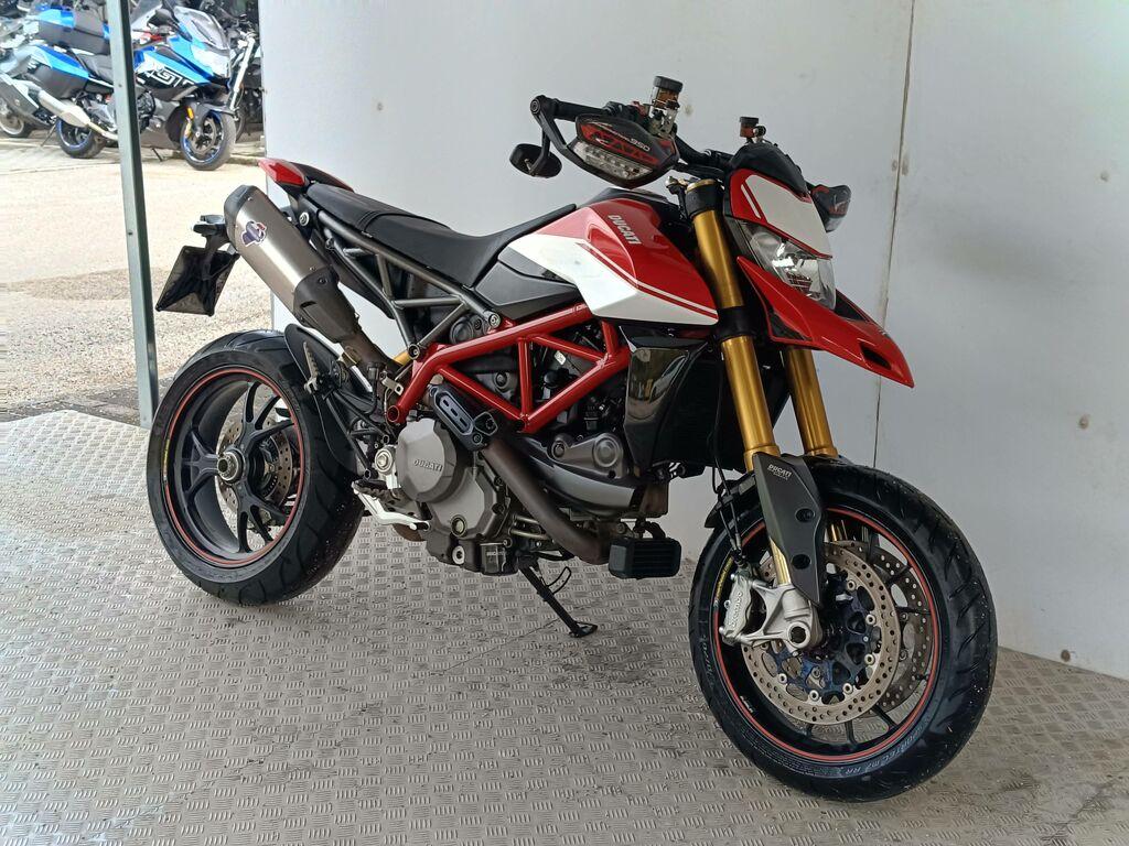 HYPERMOTARD 950