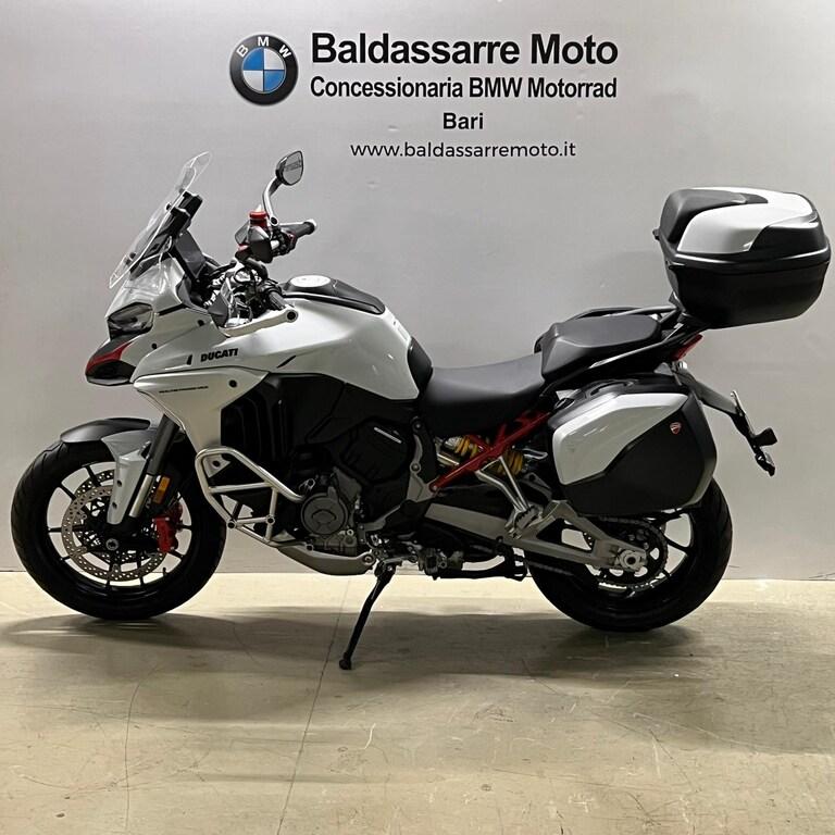 MULTISTRADA V4