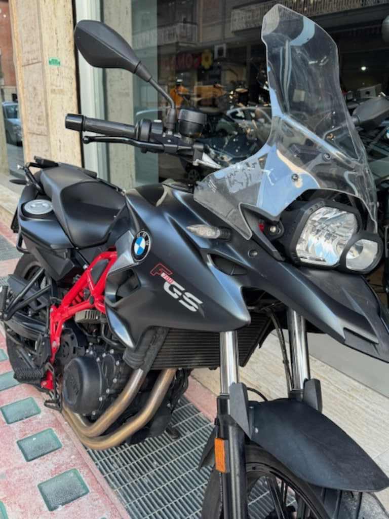 F 700 GS