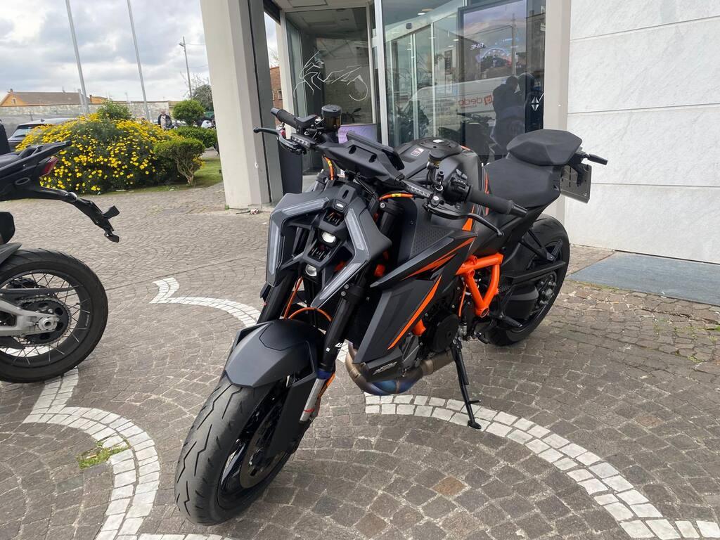 1390 SUPER DUKE