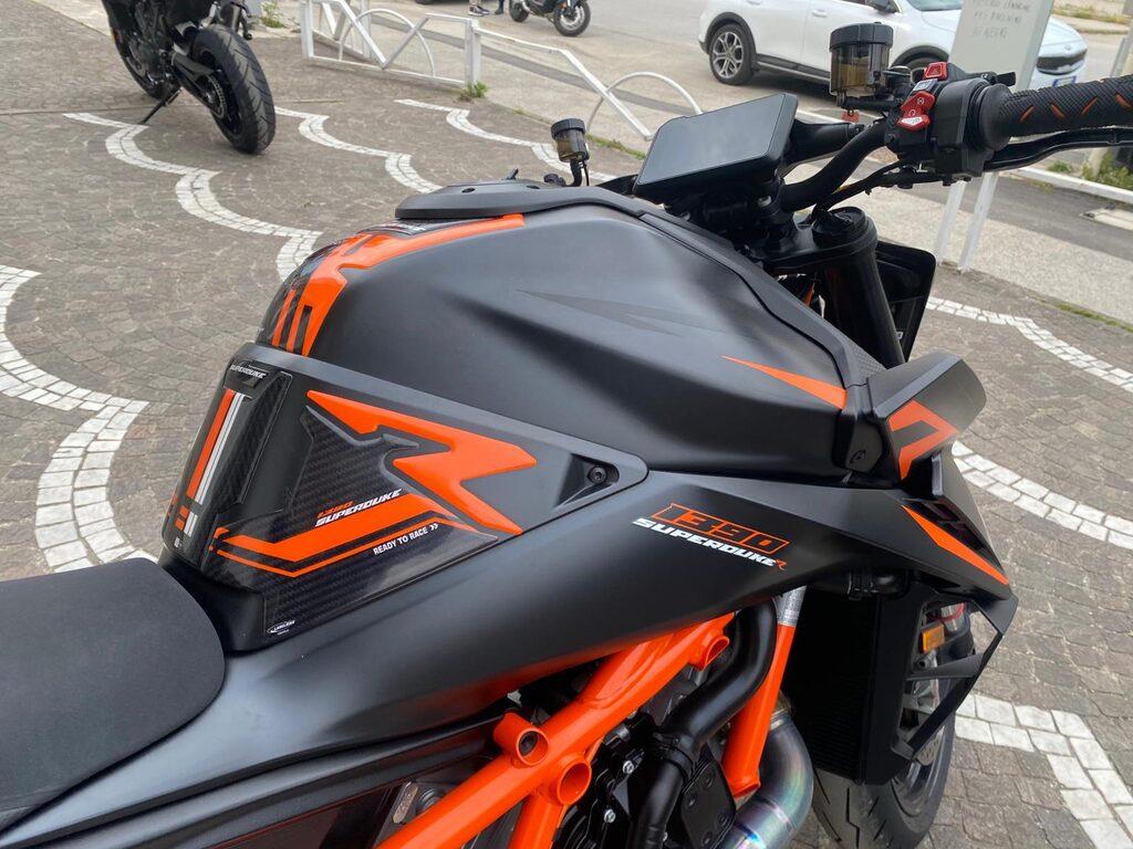 1390 SUPER DUKE