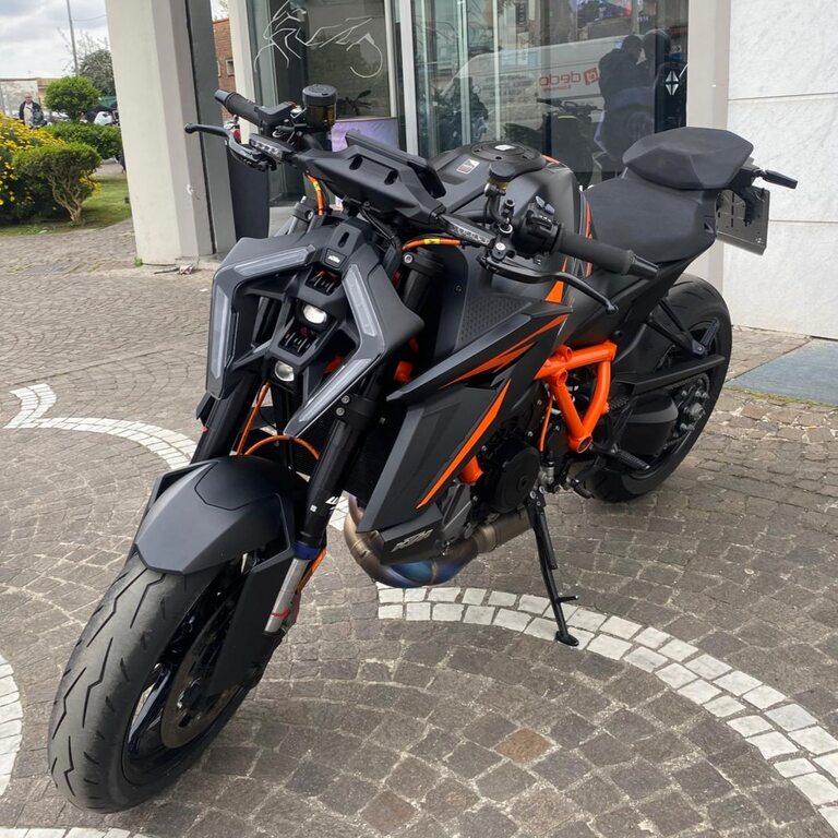 1390 SUPER DUKE