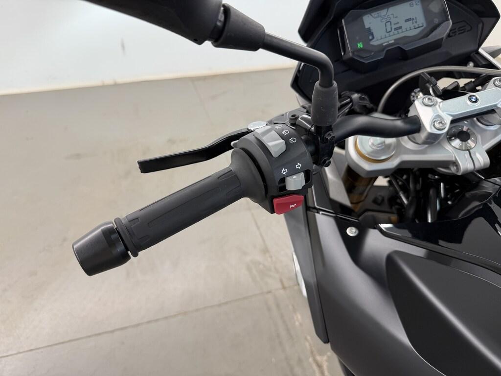 G 310 GS