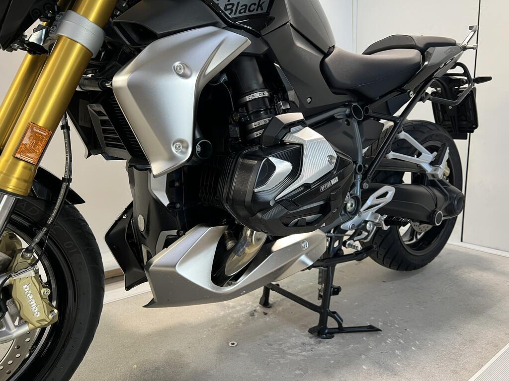 R 1250 R