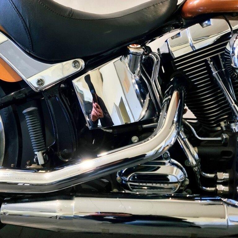 SOFTAIL 1584