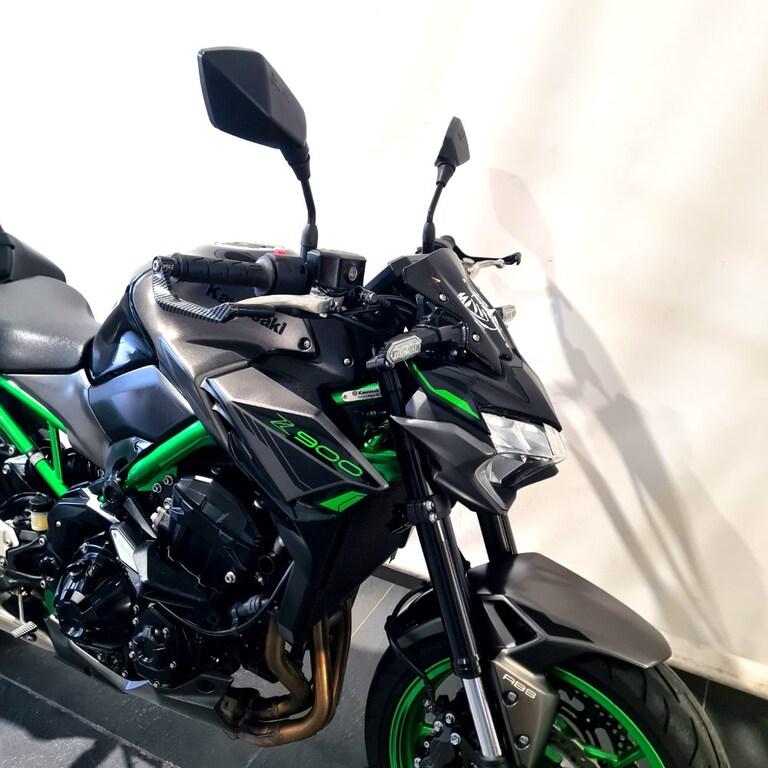 Z 900