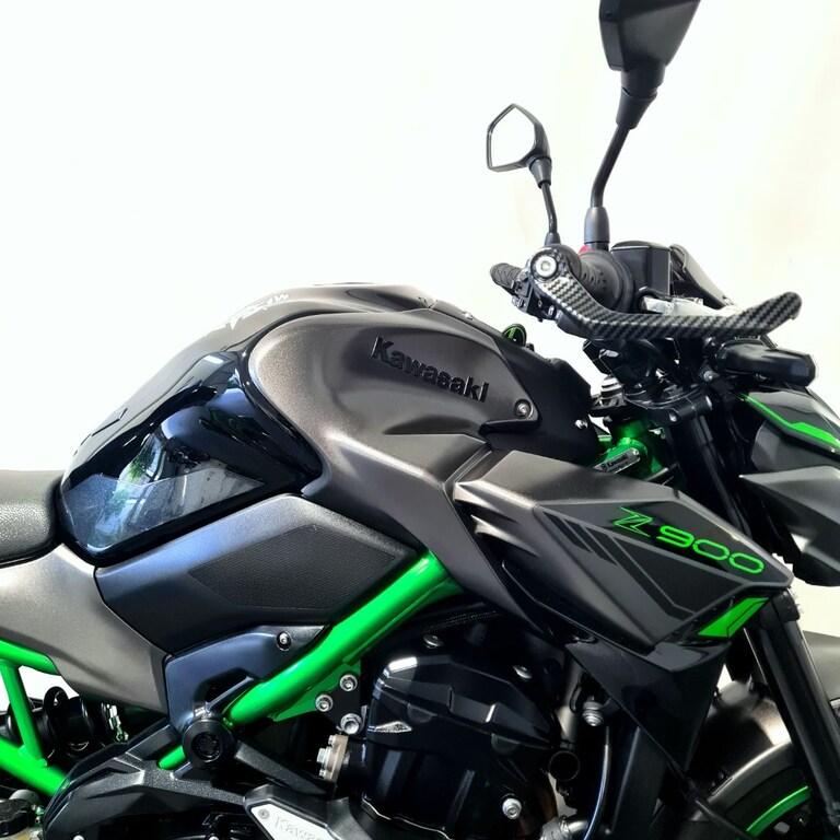 Z 900