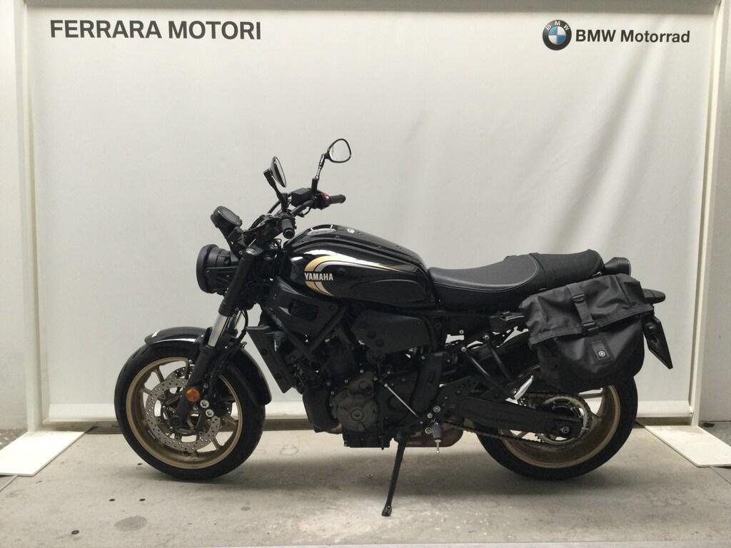 XSR 700