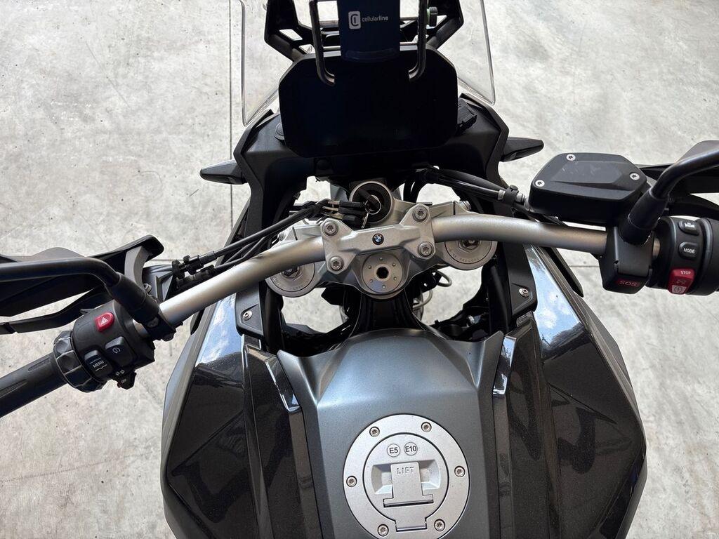 F 900 GS
