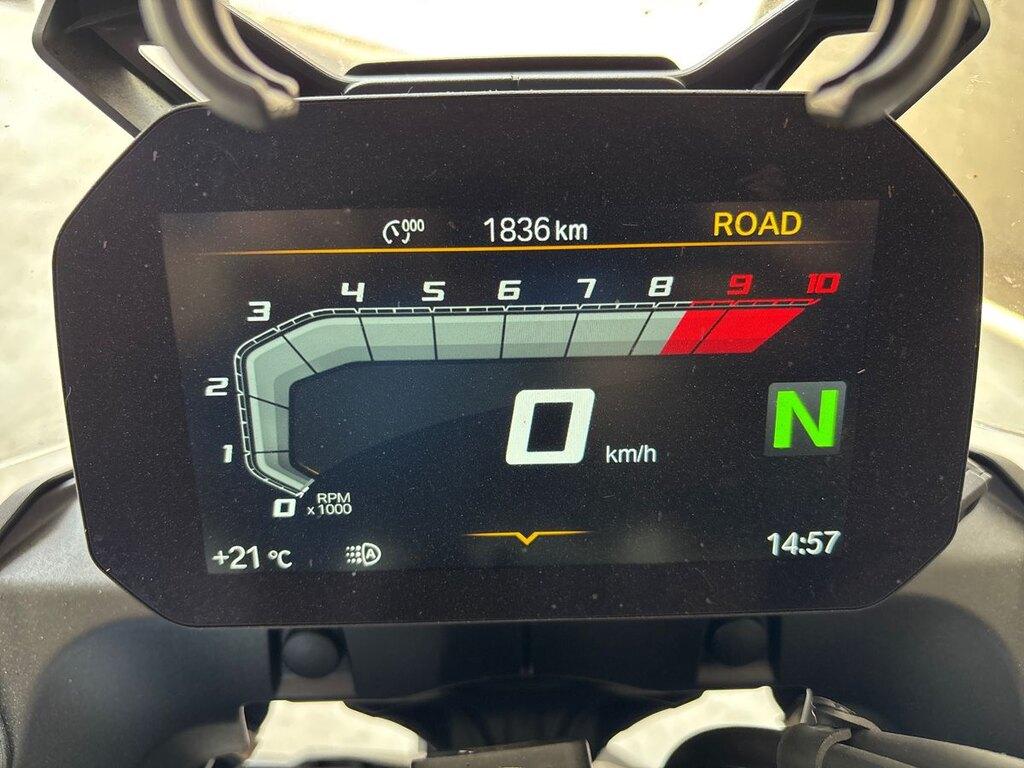F 900 GS