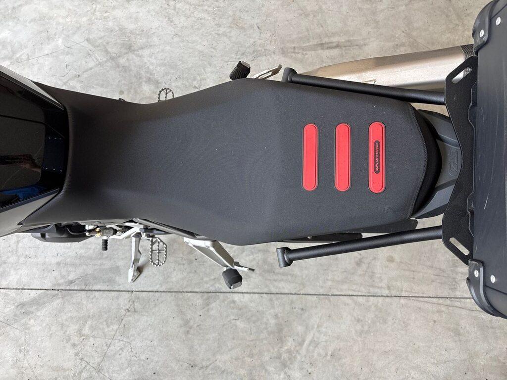 F 900 GS