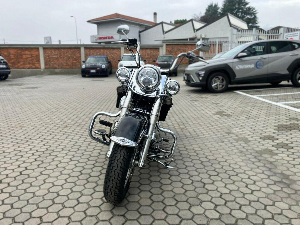 SOFTAIL 1584
