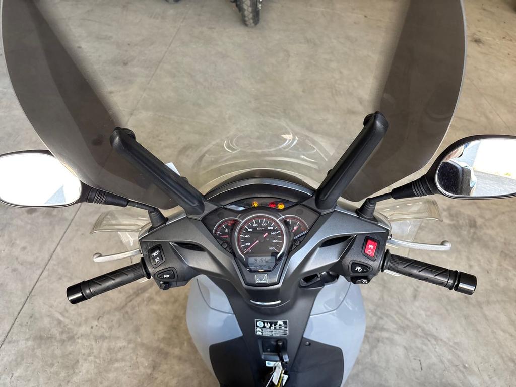 SH 300