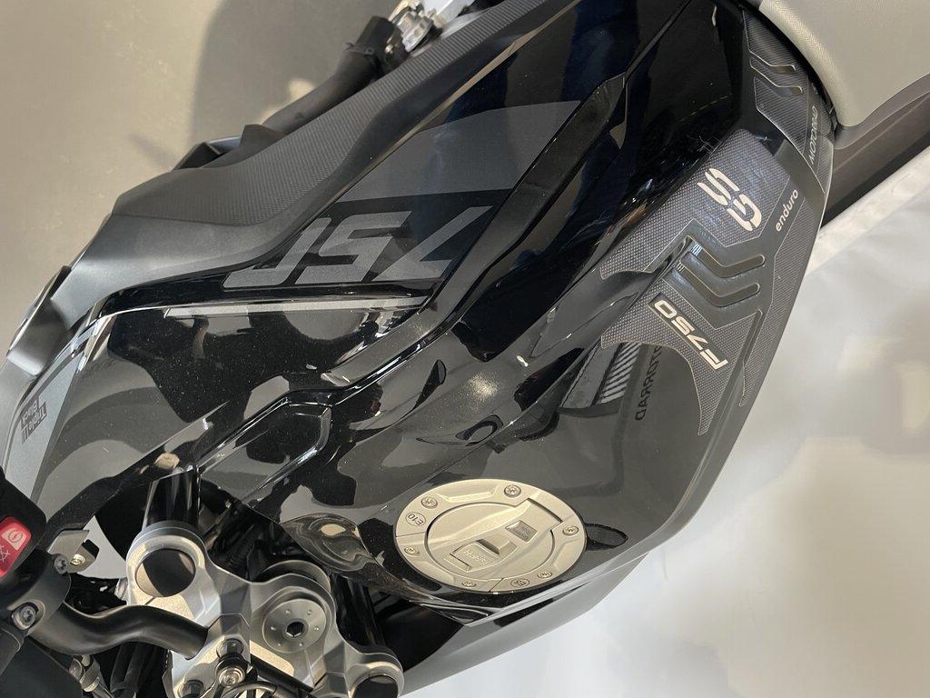 F 750 GS