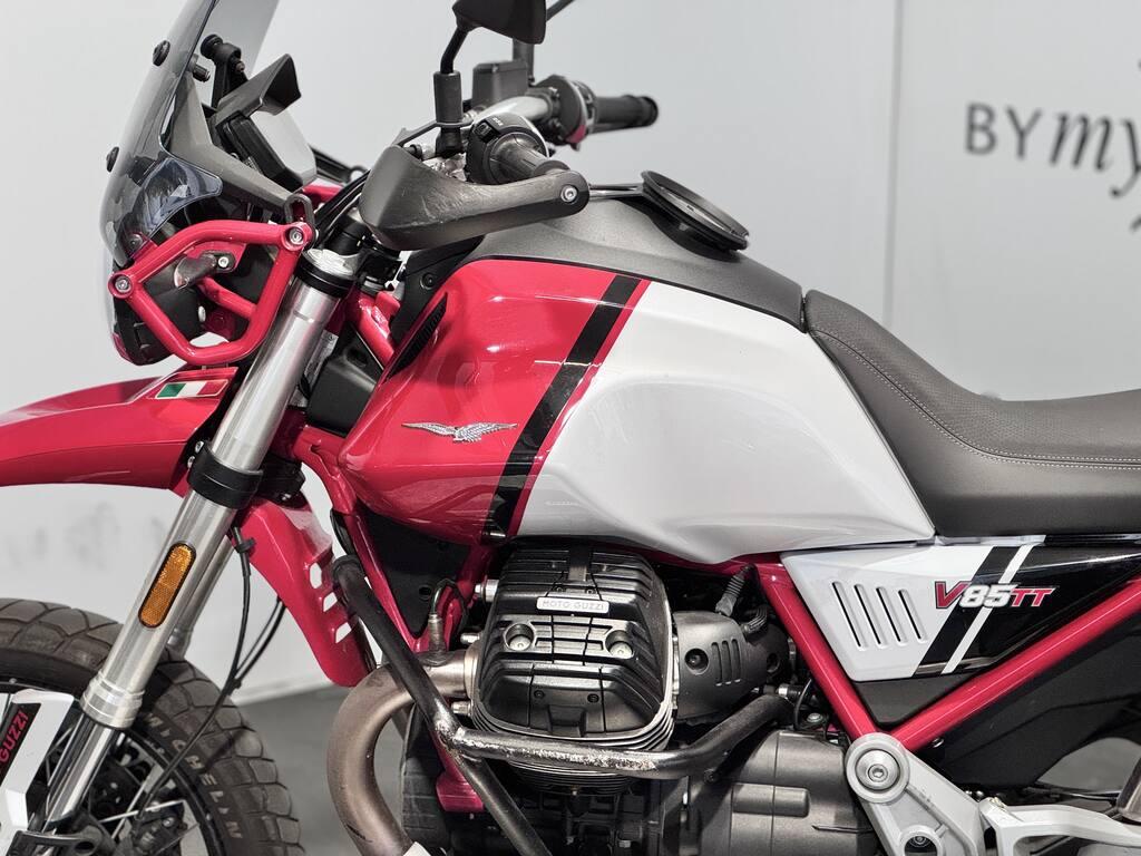V85 TT