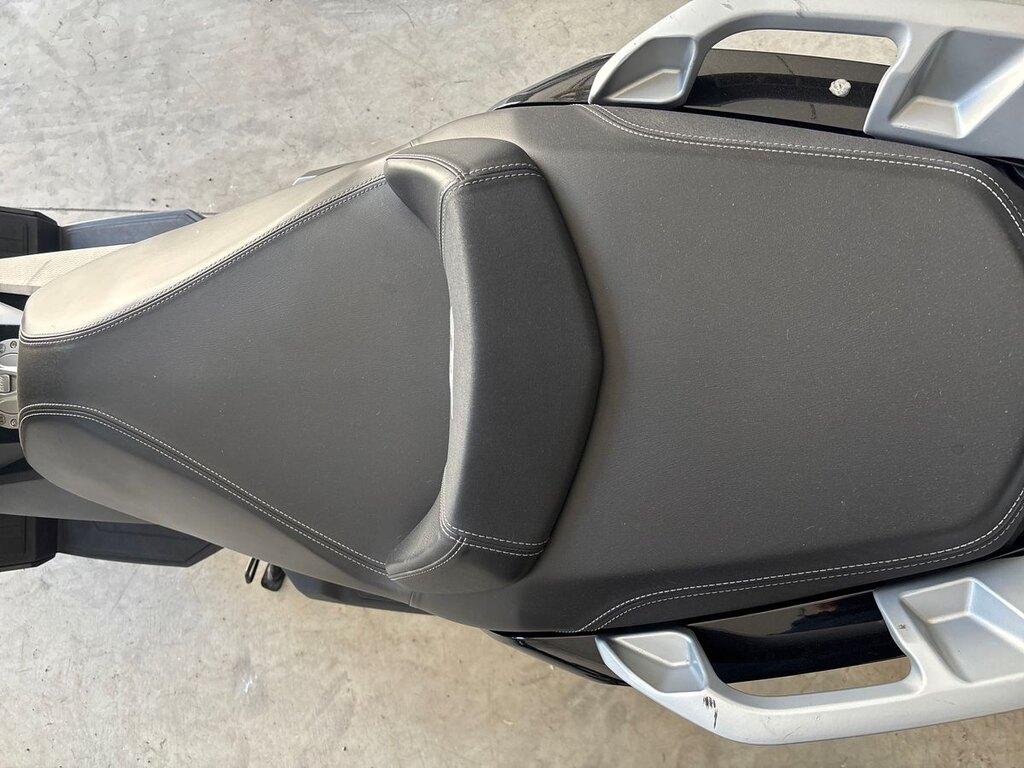 C 400 GT
