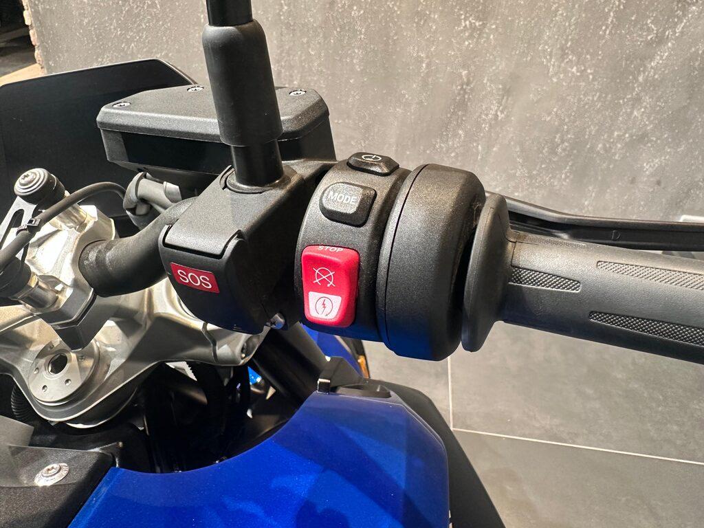 R 1300 R