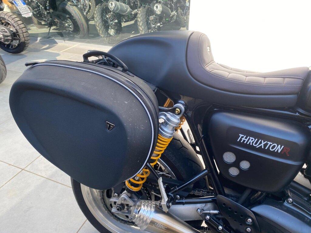 THRUXTON 1200