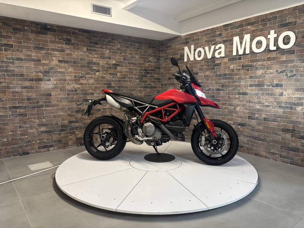 HYPERMOTARD 950