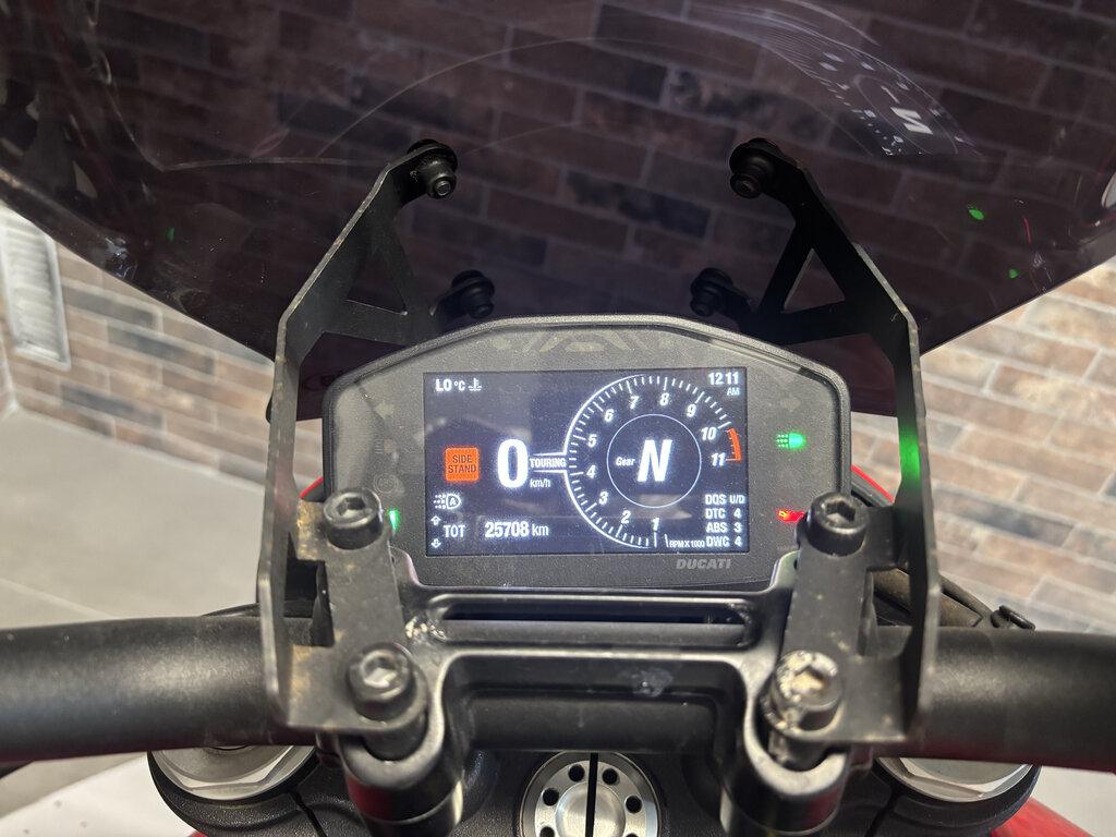 HYPERMOTARD 950