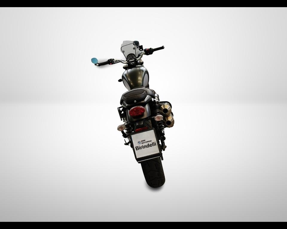 SCRAMBLER 900
