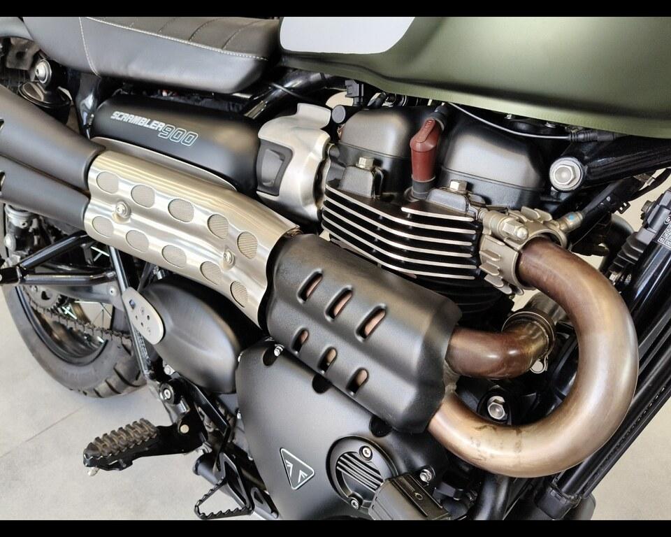 SCRAMBLER 900