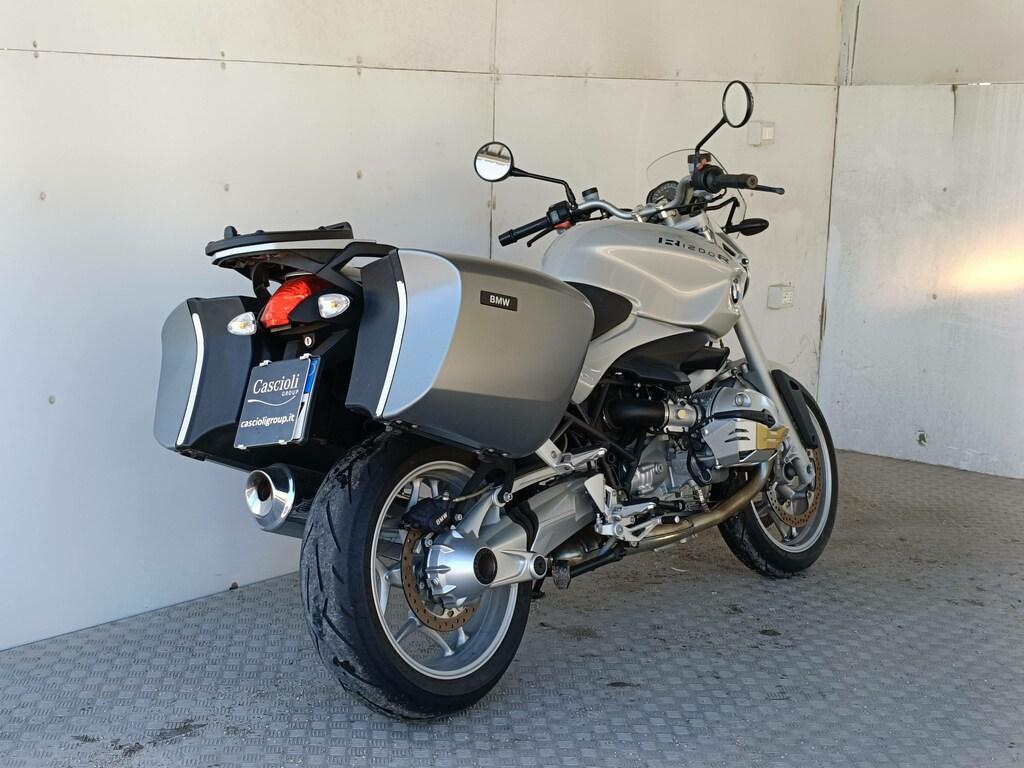 R 1200 R