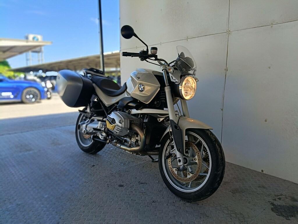 R 1200 R