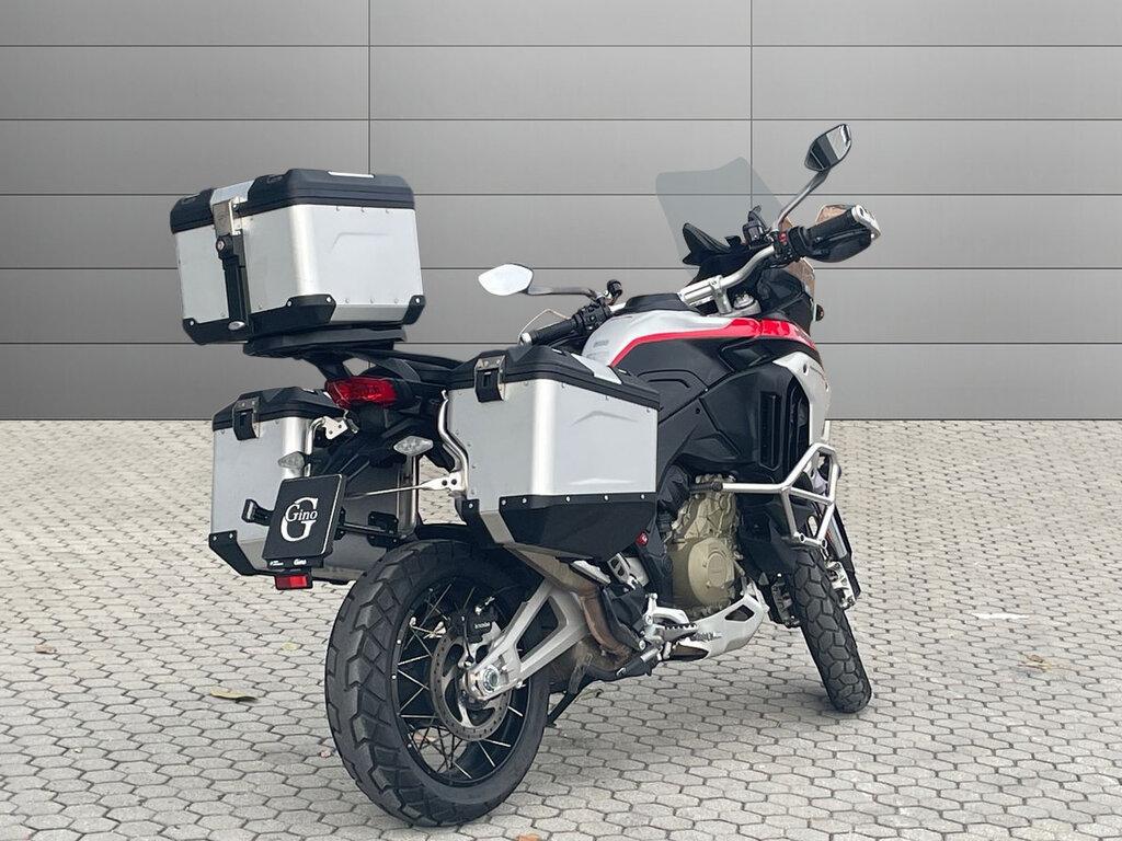 MULTISTRADA V4
