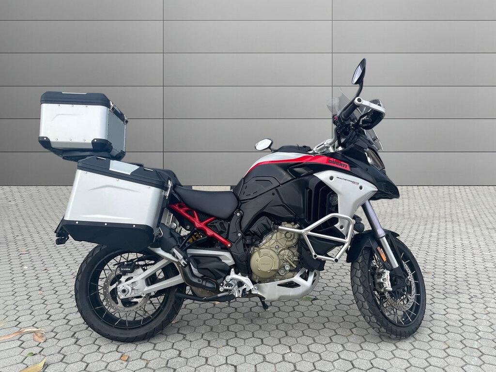 MULTISTRADA V4