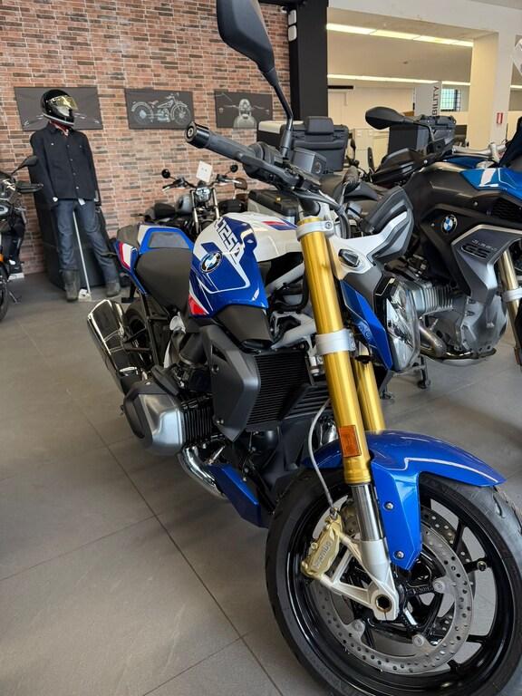 R 1250 R