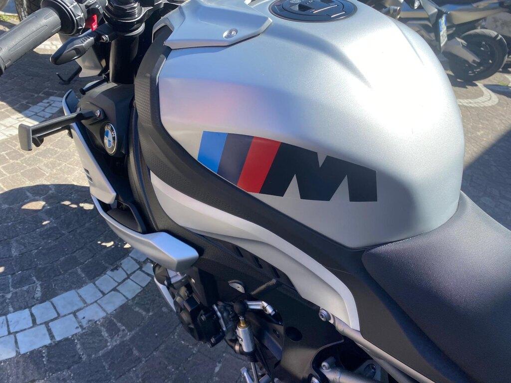 M 1000 R