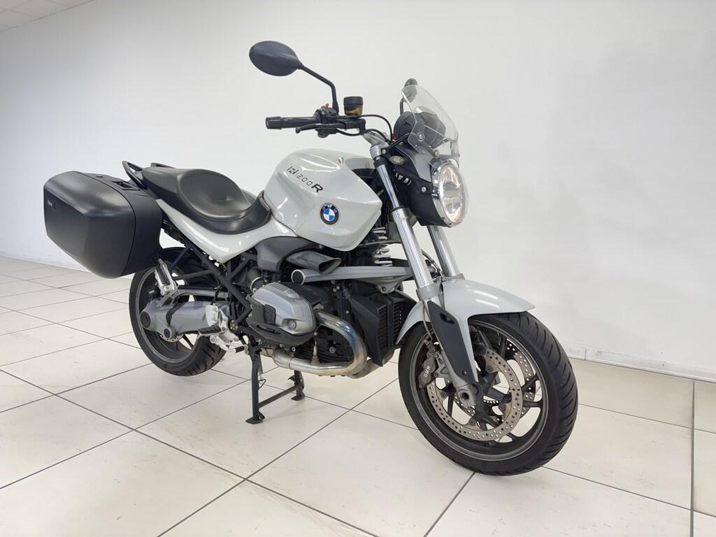 R 1200 R